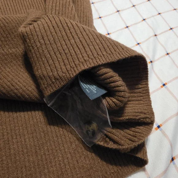 Terra & Sky Ribbed Button-Front Maxi Dress in Brown - Picture 4 of 5